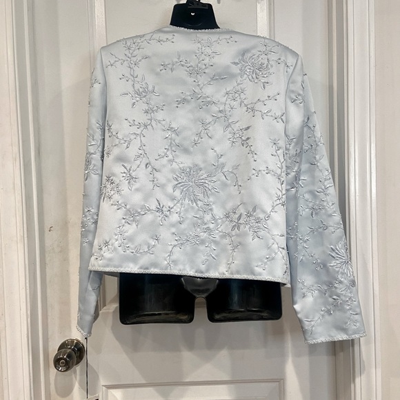 Zola Evening pale blue beaded jacket - Picture 4 of 7